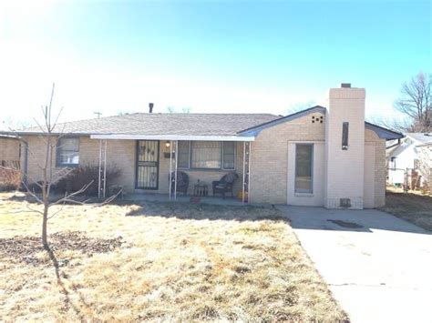 Craigslist longmont rentals - Explore 66 houses for rent in Longmont with rental rates ranging from $1,340 to $7,500, giving you an excellent selection of houses to choose from. In addition, there are 57 apartments for rent in Longmont with rental rates ranging from $950 to $3,395. All Houses Apartments Filters 1-12 of 66 matches in Longmont Sort by: Best Match